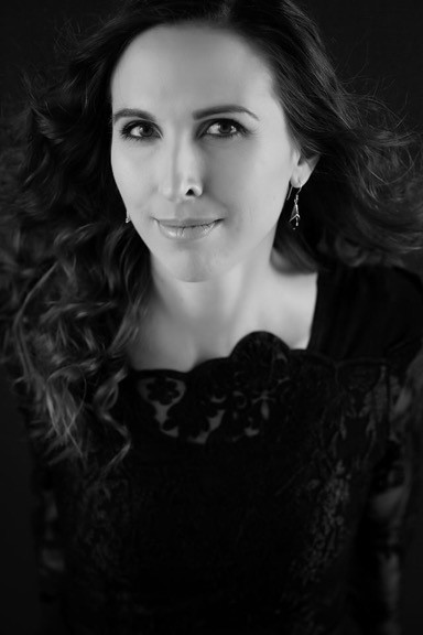 Holly Banfield, Mezzo-soprano